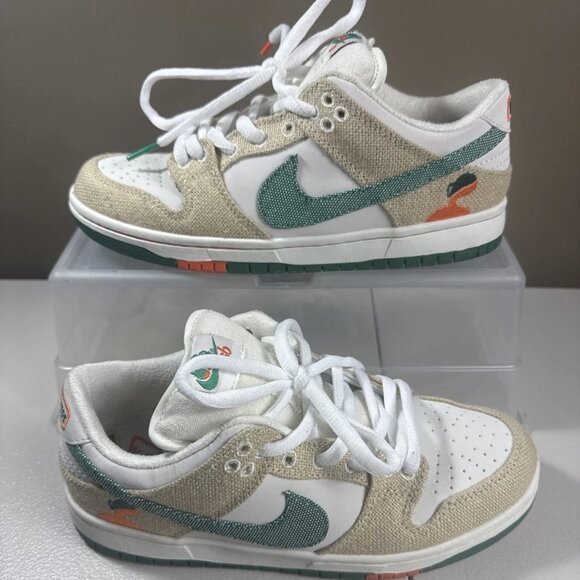 Size 7 - White Nike SB Dunk Low Men\'s Sneakers main image 6